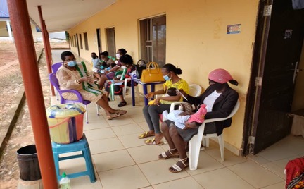 mwan Medical Women’s Association of Nigeria, Inaugural breastfeeding support group meeting at Comprehensive Health Centre Idumuje-Unor, an MWAN adopted health facility. Photo credit, MWAN Twitter.